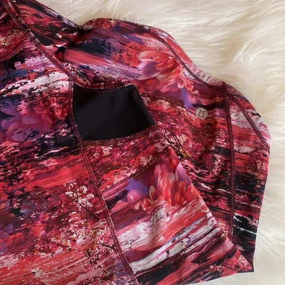 Lululemon tank top - Picture 2 of 7